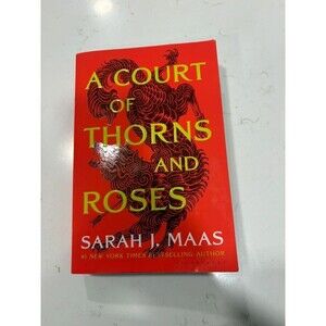A court of thorns and roses softcover book